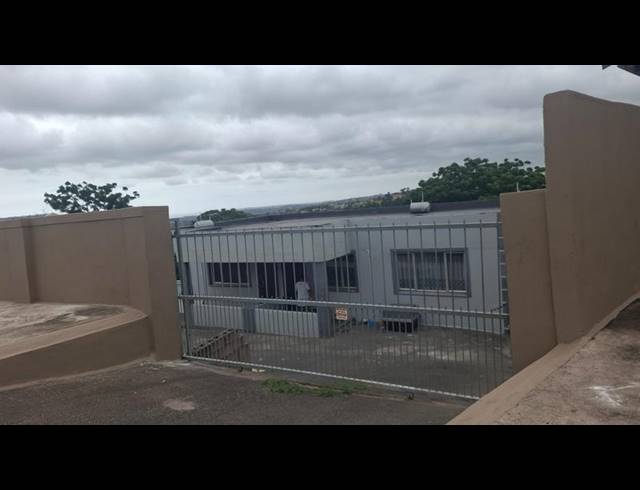 2 BEDROOM PROPERTY TO RENT IN SILVERGLEN